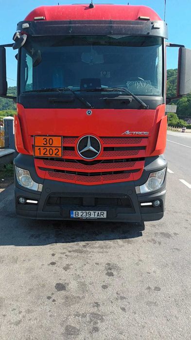 Cap tractor Mercedes Actros ADR 460