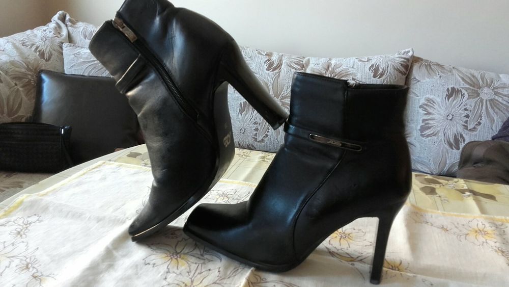 Дамски обувки