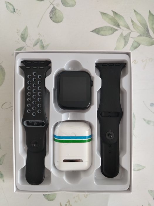 Продам часы и наушники