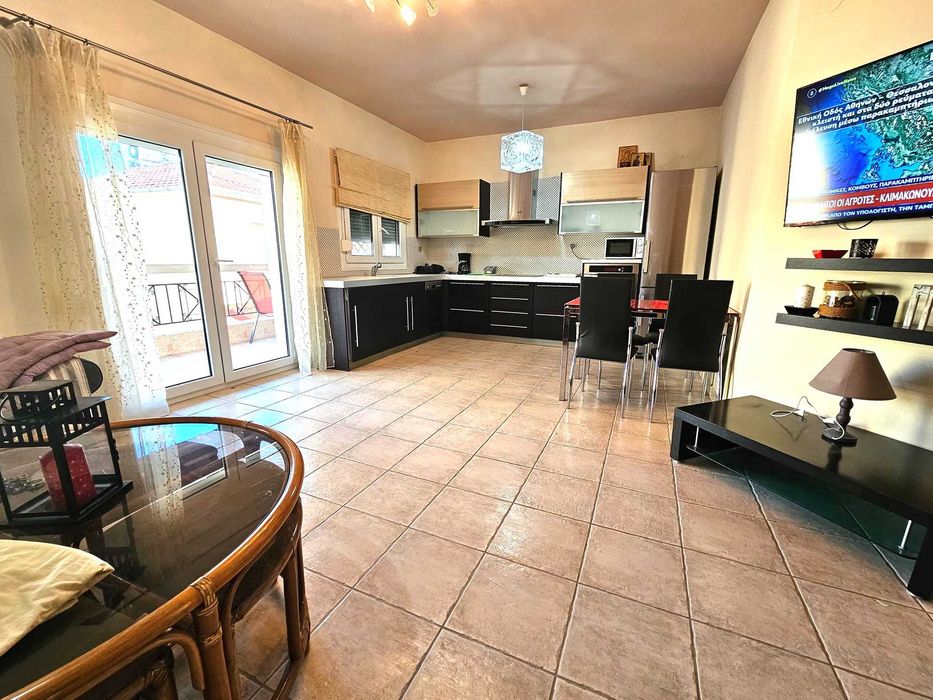 ПРОДАВА СЕ апартамент 65 кв.м. в НЕА ПЕРАМО Кавала (код 8354)