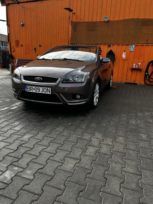 Vand sau schimb ford focus cc 2.0 disel