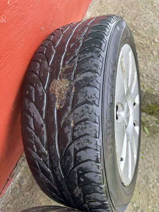 Jante aliaj R16 cu cauciucuri vara 195/55R16