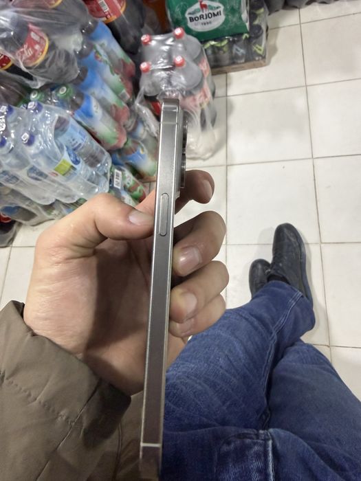 Iphone 15 pro max 256 gb  desert titat