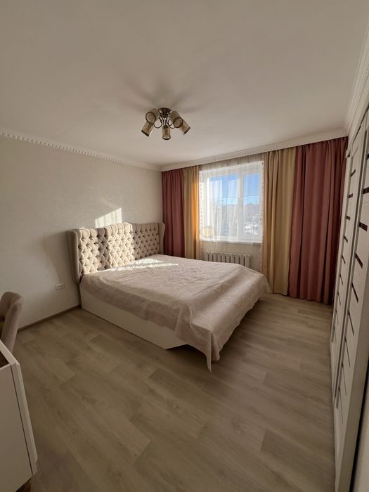 Продаю люстры в отличном мостоянии!