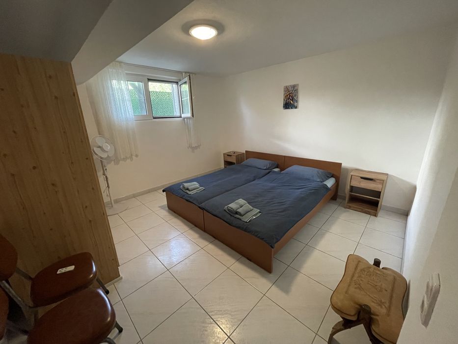 Просторна къща под наем в Гърция с 6 спални и басейн