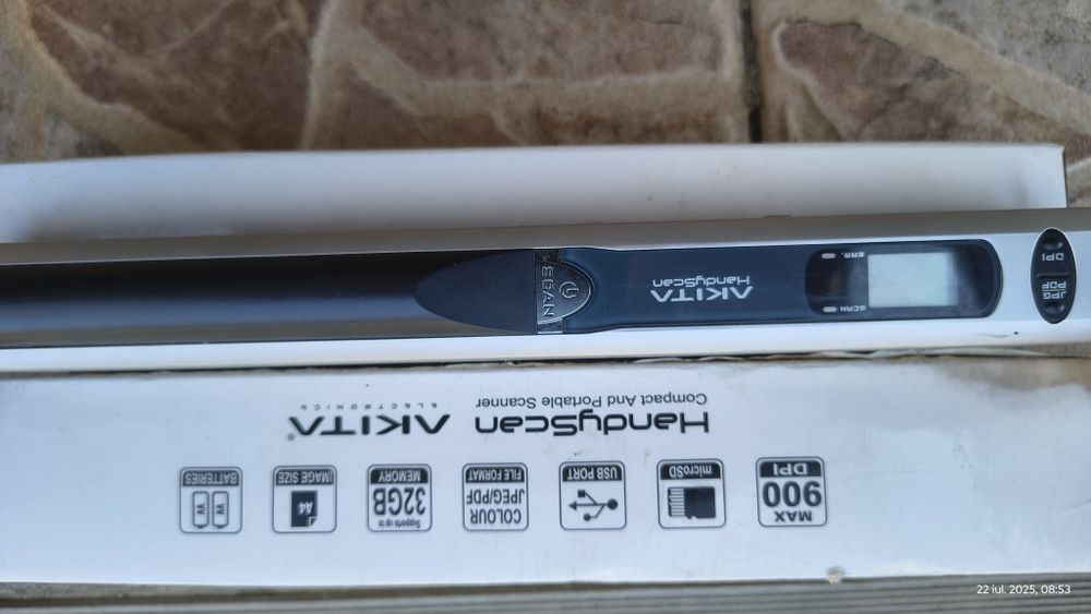 Scanner portabil Akita