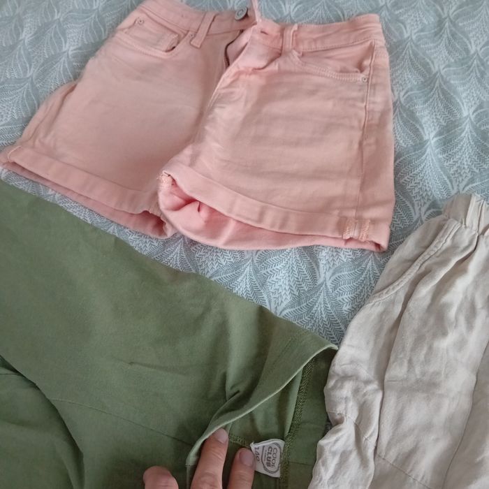 Set lot haine 9 10 ani 140 tricouri pantaloni scurti tricou