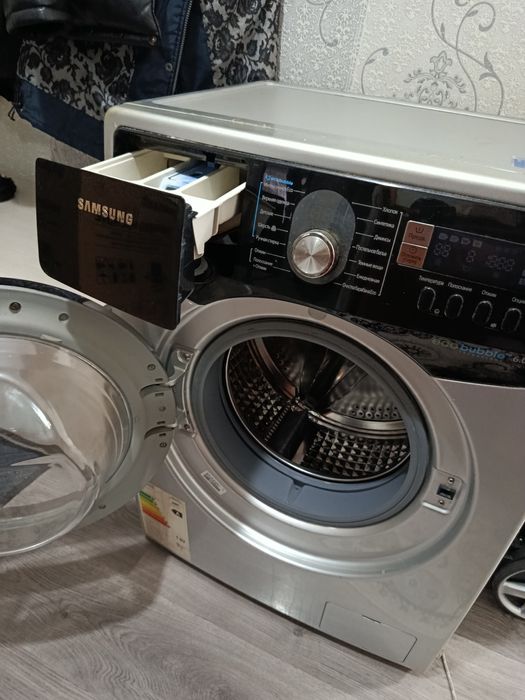 Стиральная машина Samsung