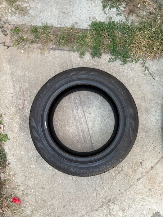 Vand 4cauciucuri aproape noi 235/55/19