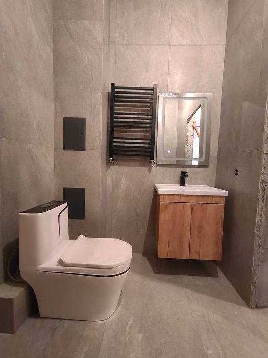 Сантехник, Кафельщик