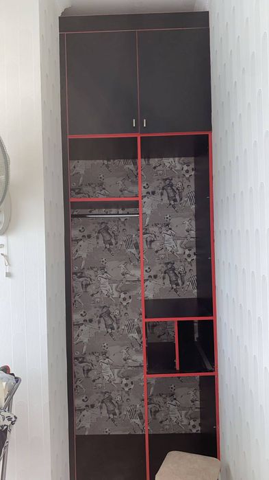 Шкаф с зеркалами