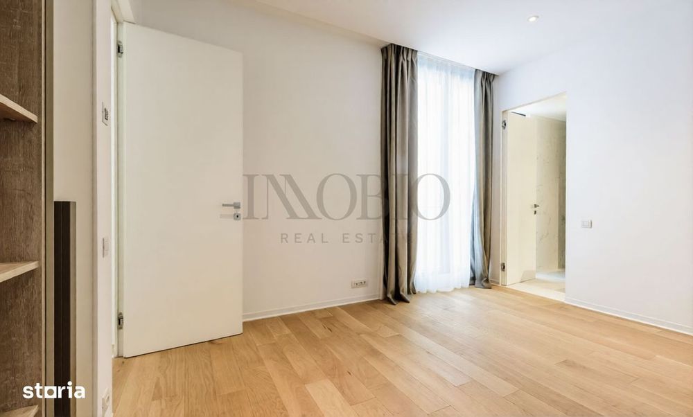 Apartament 4 Camere | Beach Front | One Mamaia | Loc de Parcare