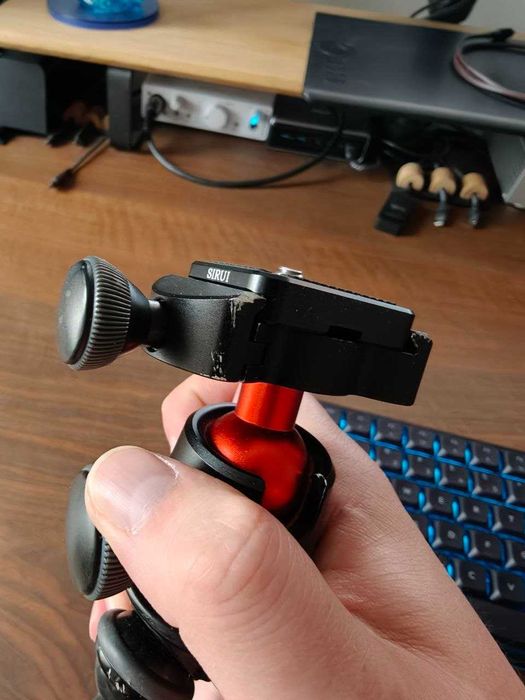 joby guerila aluminum tripod