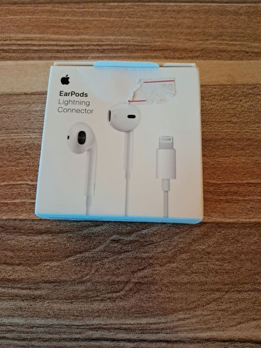 iPhone оригинални слушалки