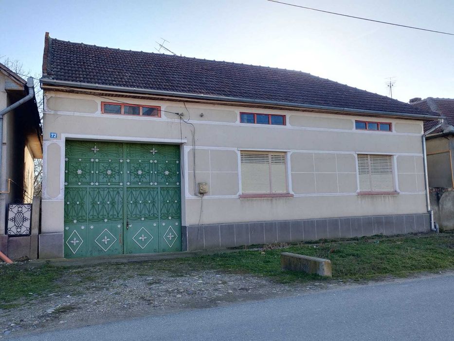 Casa de vanzare in Costei