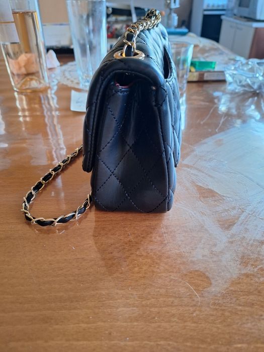 Дамска чанта естествена кожа