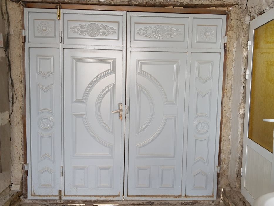 Temir Darvoza Sotiladi