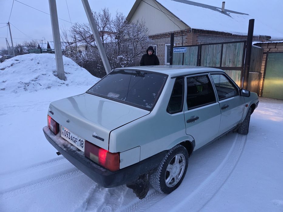 Инжектор ваз 21099