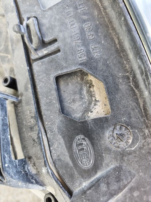 Фарове HELLA за БМВ Е60-520 - 2003 г.