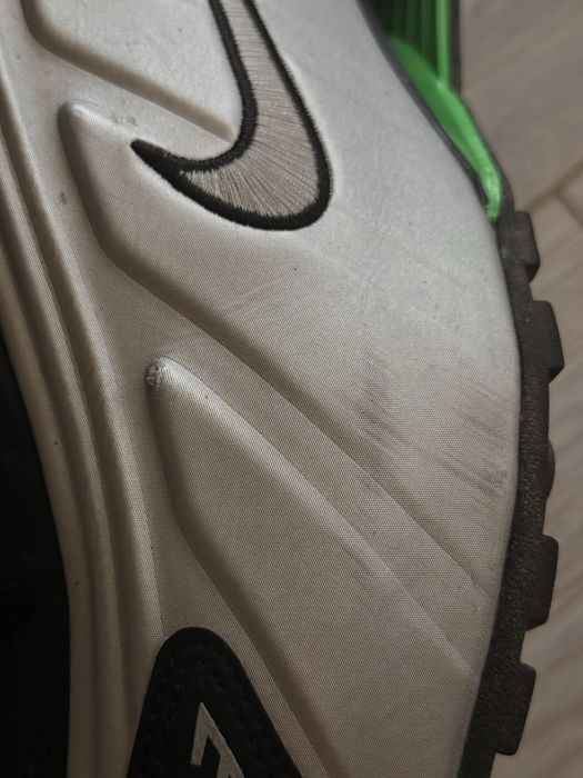 Оригинални Nike Shox R4 44