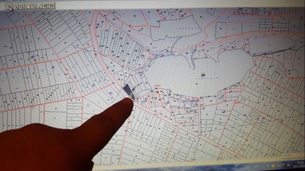 Парцел за промишлени цели