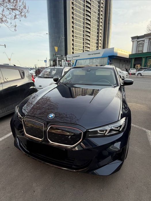 Bmw I3 40 L srochna sotiladi