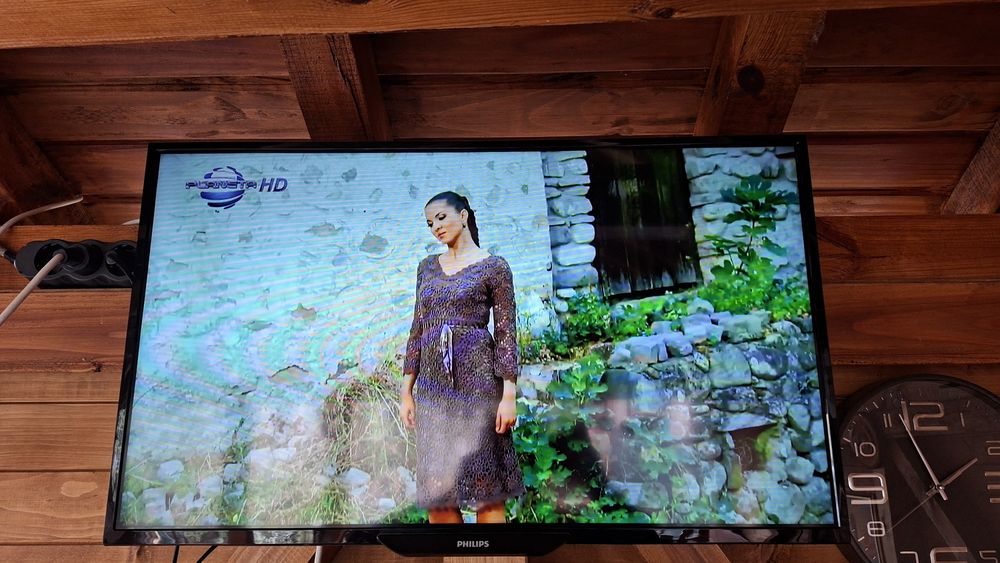 Телевизор Philips 32"