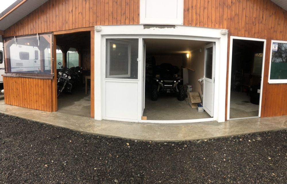Parcare amenajata pt. barci, rulote, atv, skyjet, autoutilitare , etc
