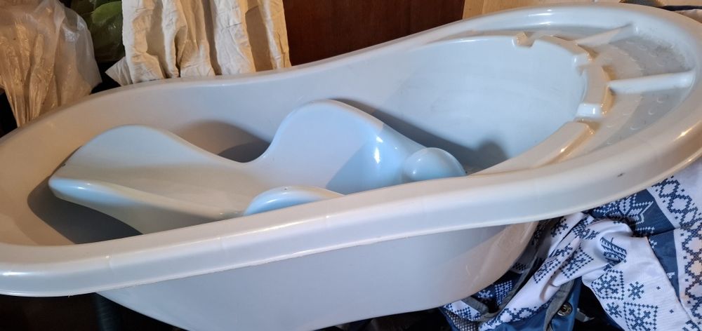 Продам ванночку для ребенка