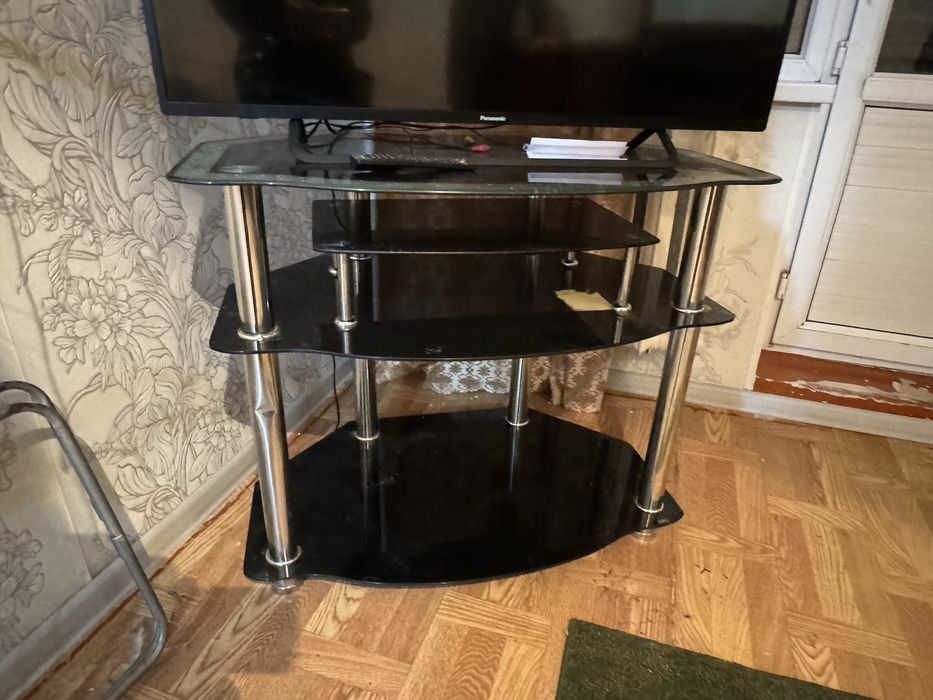 Подставка для телевизора