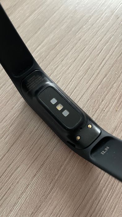 Наушники и часы samsung