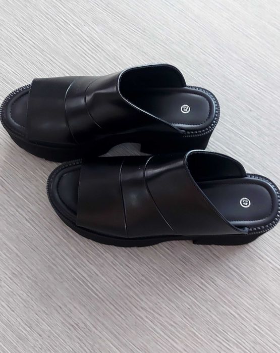 Чехли сандали на платформа