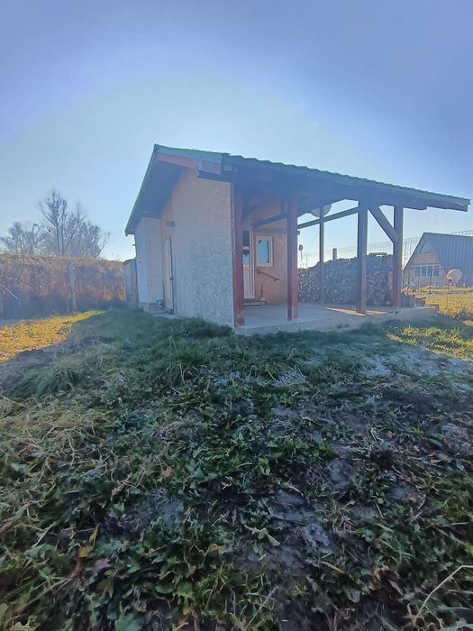 Căsuță+teren+utilități