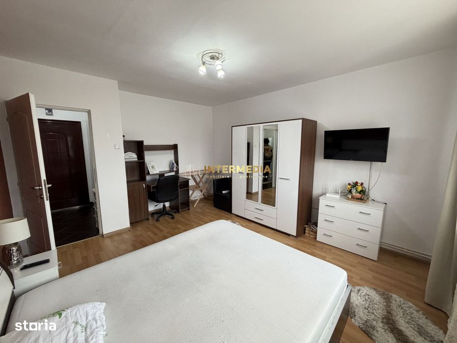 Inchirere Garsoniera 34 mp CETATE Flanco Etaj intermediarr Balcon Parc