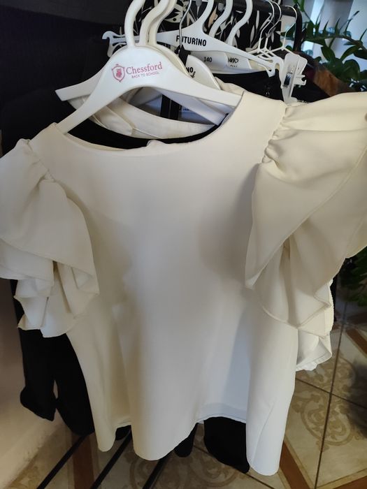 Блуза школьная для девочки .