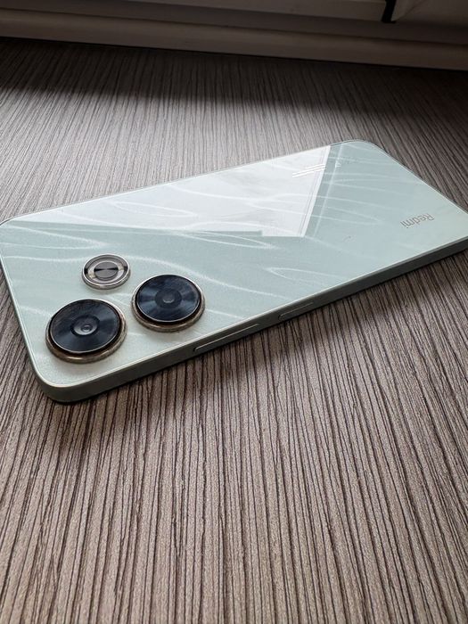 Redmi 13 Перфектен