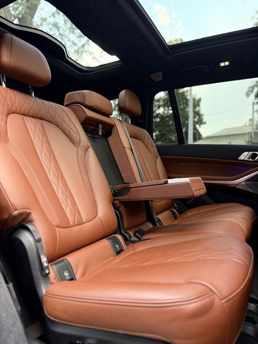 Bmw x7 m60i full kraska toza