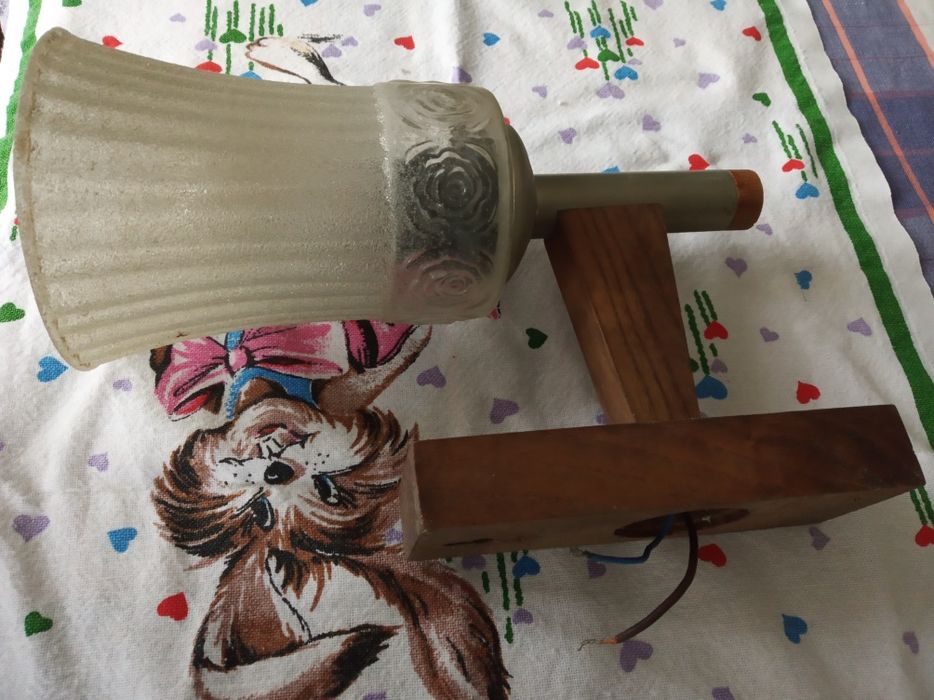 Полилей с две чашки