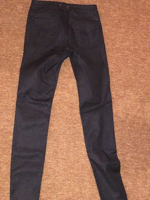 Стягащи дънки с бляскави нишки