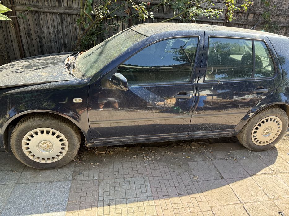 VOLKSWAGEN Golf 2003 — imagine 5