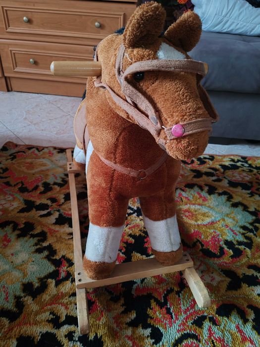 Căluț de călărit