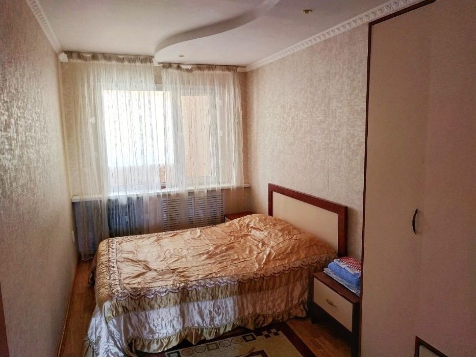 Аренда квартиры, посуточно. 2-комнатная квартира 2-й мкр 40-й дом.