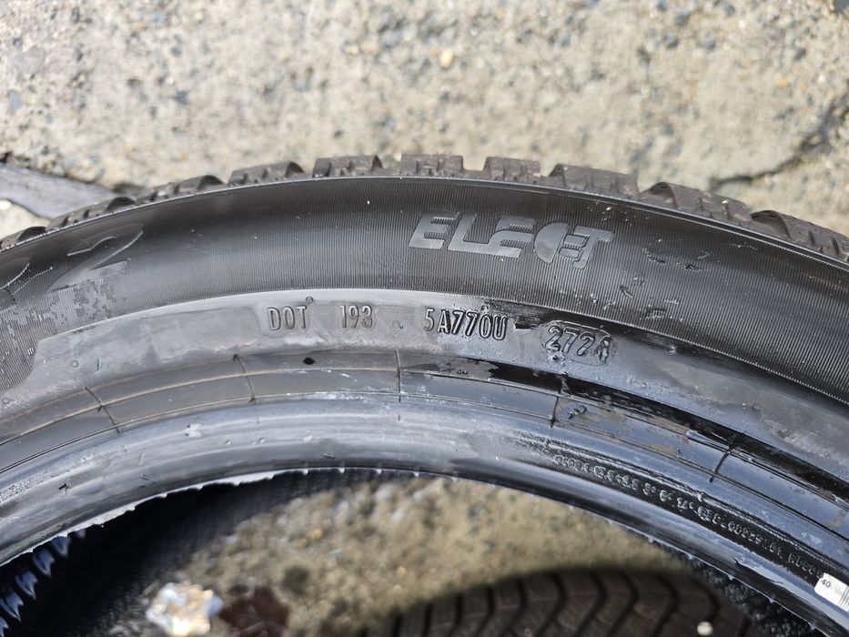 Anvelope iarna 255 45 19