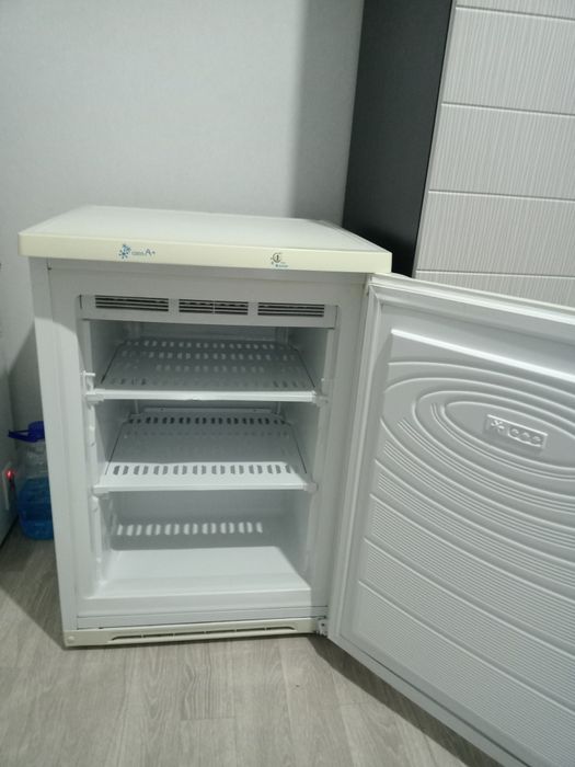 Морозильная камера для кухни