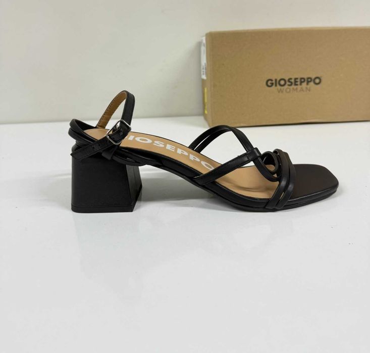 Gioseppo Sandals