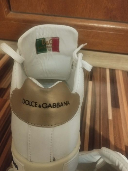 Vand urgent adidasi de calitate