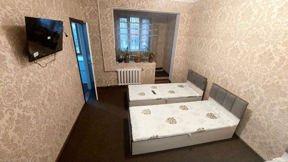 Аренда ,Чиланзар 3, Торговый центр. 2/1/4.  хамма нарса бор.