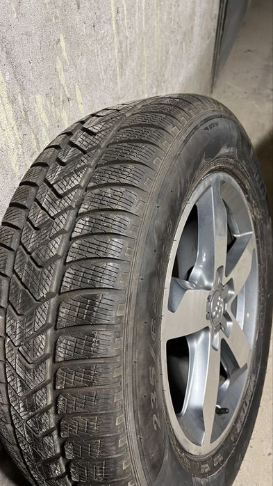 Зимни гуми Pirelli Scorpion 235/65/R18
