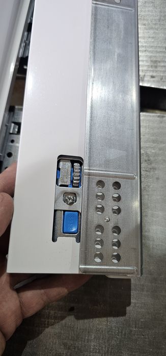 Glisiere și laterale Hettich 500 mm