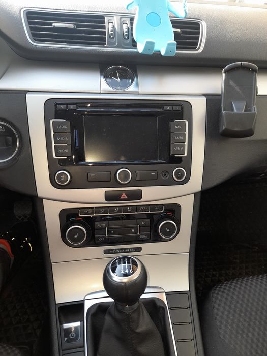 VOLKSWAGEN Passat 2012 — imagine 4